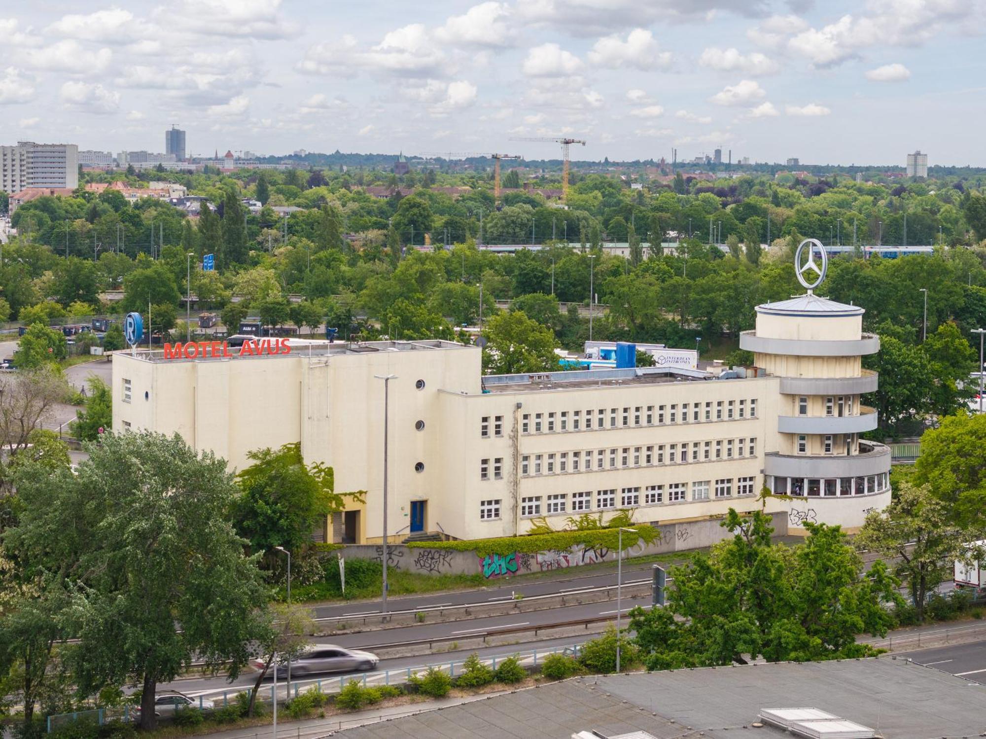 Hotel Und Rasthof Avus — Photos 3